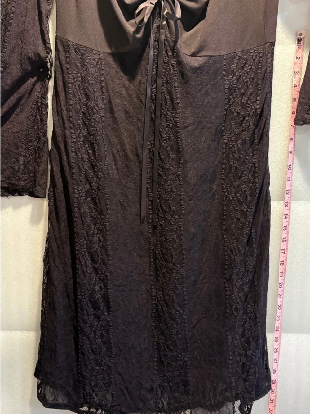 Goth Boho Romantic Dress Black Lace Bell Sleeve Ruched Midi NWT SZ 1X - Picture 5 of 7